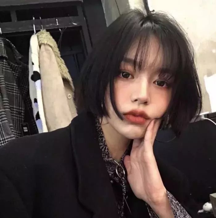 绿茵春色